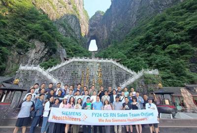 張家界康輝旅行社每日接待分享，品質(zhì)旅游，選擇康輝！