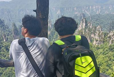 康輝接待獨(dú)立私家小包團(tuán)實(shí)況播放，康輝旅游，品質(zhì)看的見！